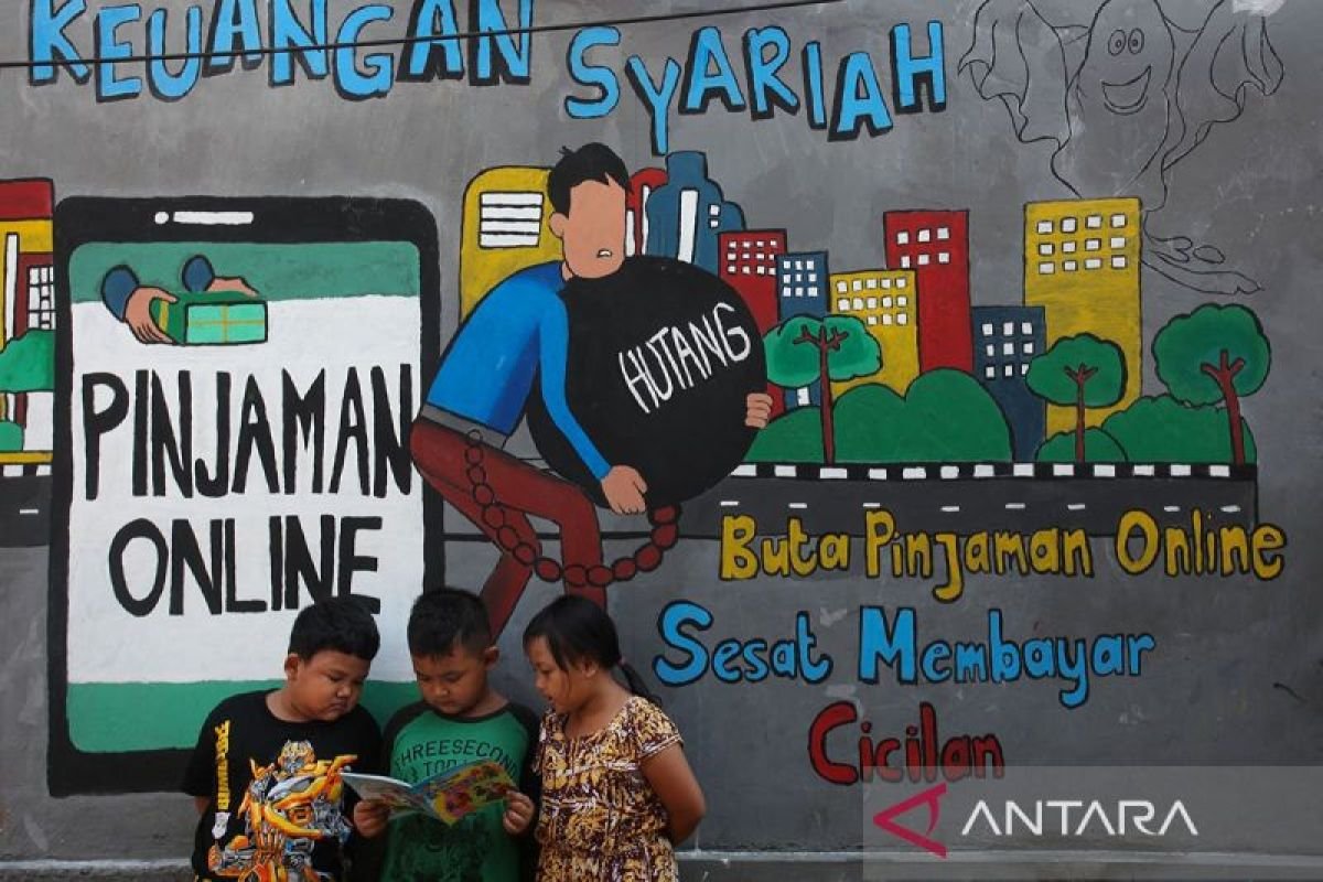 Daftar pinjol ilegal alias belum terdaftar pada OJK & tips mengeceknya
