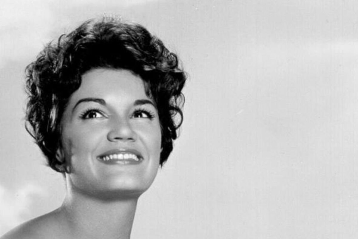 Connie Francis meninggal dunia, ini 6 lagu populer yang digunakan digunakan dinyanyikannya
