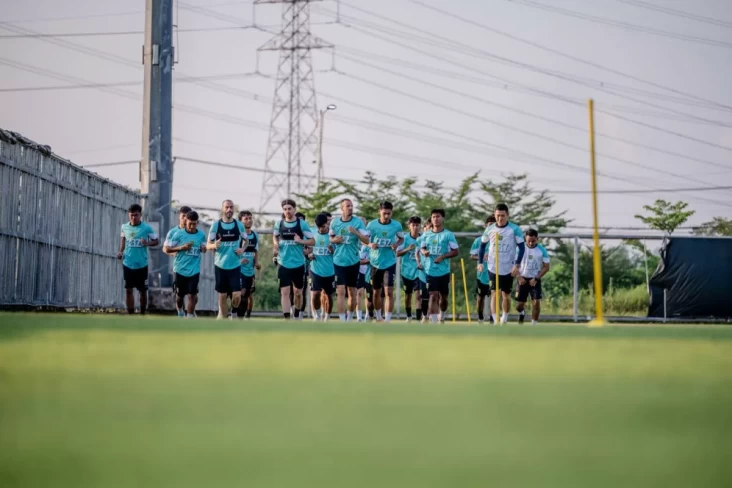 Persebaya vs PSIM Yogyakarta Laga Pembuka Super League 2025/2026