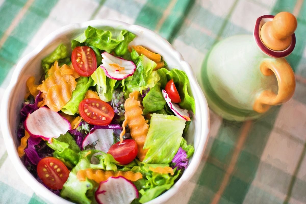 8 kegunaan salad sayur untuk tubuh yang tersebut mana tambahan sehat