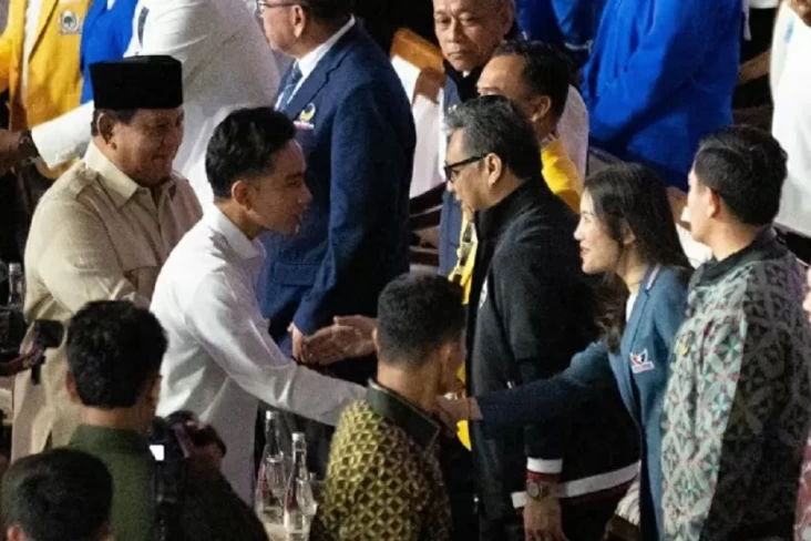 Prabowo Sapa Ketua Umum Partai Perindo pada Penutupan Kongres PSI