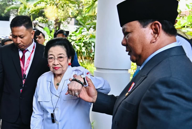 Prabowo Sebut PDIP-Gerindra Kakak Adik, Anak Buah Mega Bilang Tetap pada Luar Pemerintahan