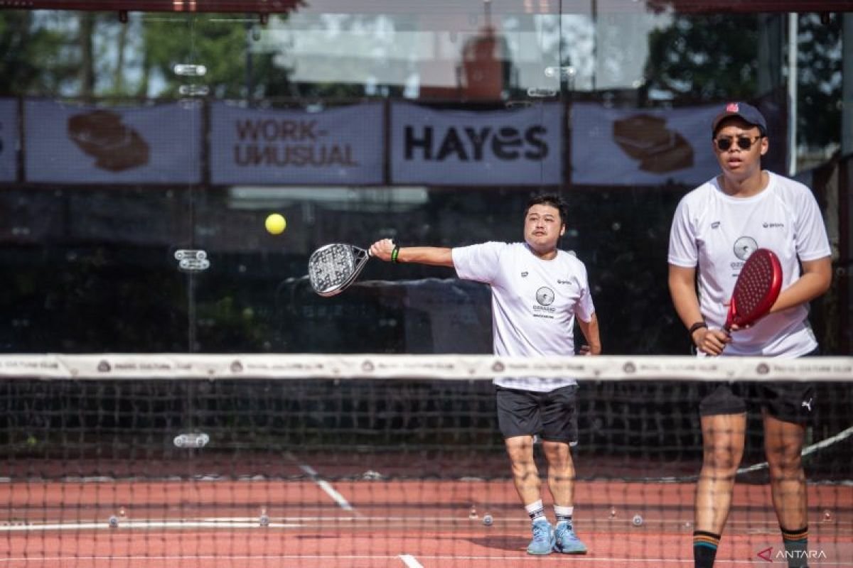 Mengenal olahraga padel: Sejarah, cara bermain, faedah & nilai tukar alat