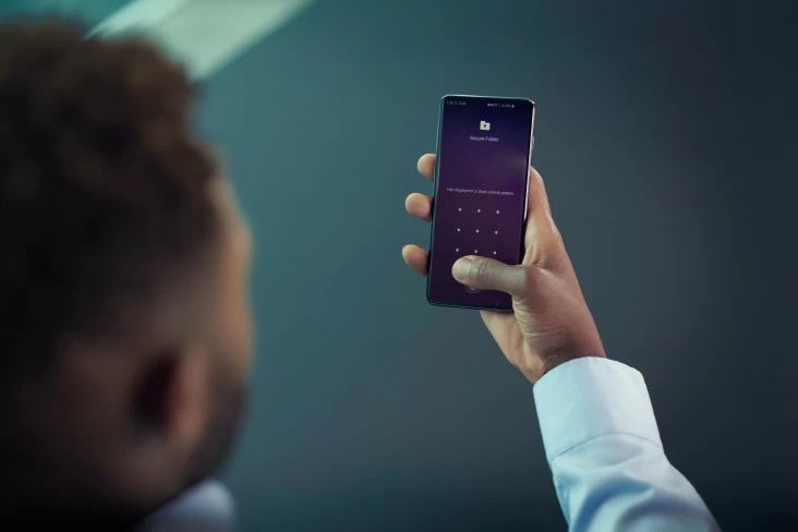 Bekerja Senyap, Benteng Digital Samsung Knox Jaga Rahasia Pribadi dari Jutaan Ancaman Siber