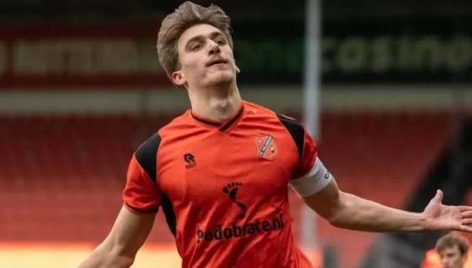 Calon Pemain Naturalisasi Timnas Indonesia Mauro Zijlstra Tiba dalam area Indonesia