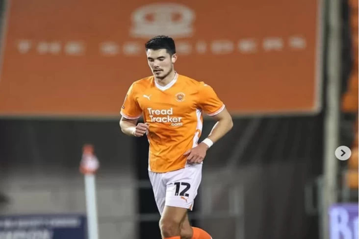 Ipswich Town Pagari Elkan Baggott dengan Kontrak Jangka Panjang hingga 2028