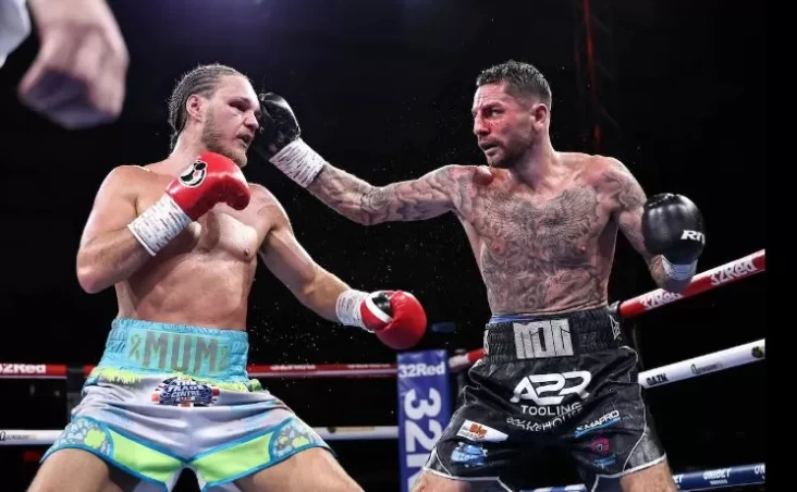 Jack Rafferty vs Mark Chamberlain Duel Berdarah Berakhir Draw