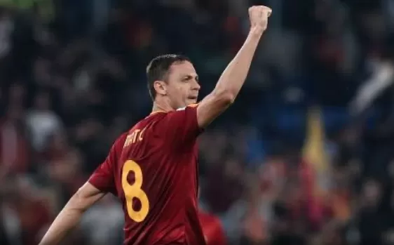 Jay Idzes Berpeluang Satu Tim dengan Mantan Bintang Chelsea Nemanja Matic