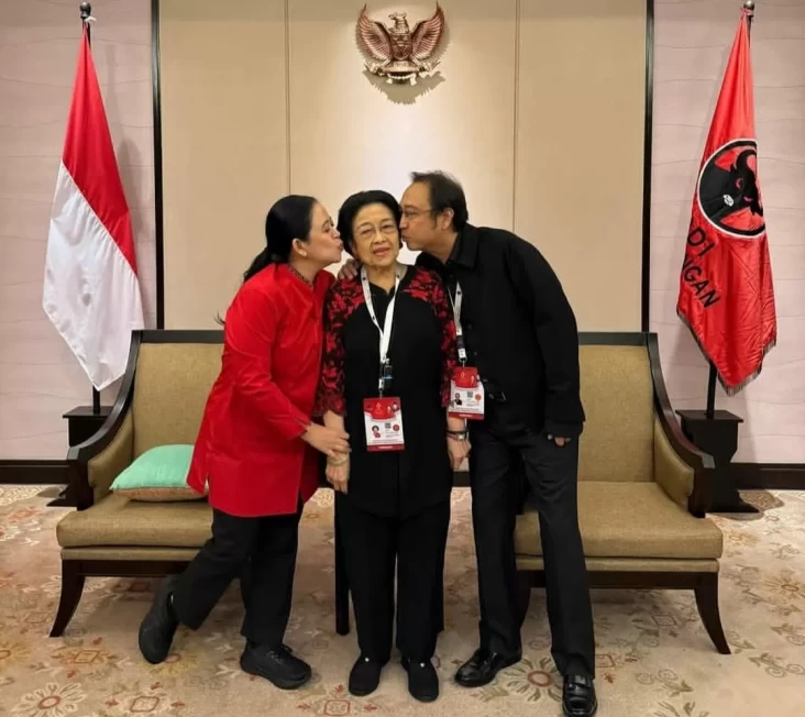 Jelang Kongres PDIP, Puan Unggah Foto Bareng Megawati dan juga Prananda