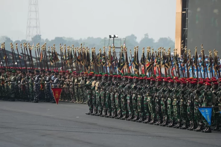 Komandan Pasukan Elite TNI Naik Bintang 3: Letjen Djon Pangkopassus, Letjen Endi Pangkormar, dan juga Marsdya Deny Pangkorpasgat