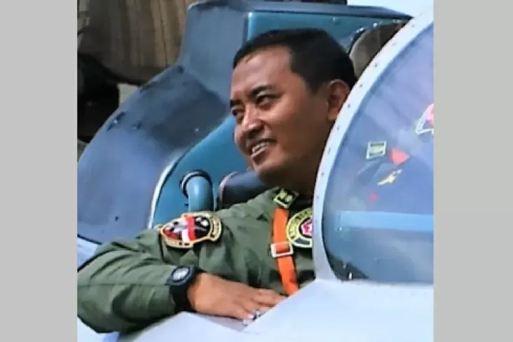 Marsma TNI Fajar Adrianto, Mantan Kadispen AU yang yang dimaksud Gugur pada waktu Pesawat Latih Jatuh di Bogor