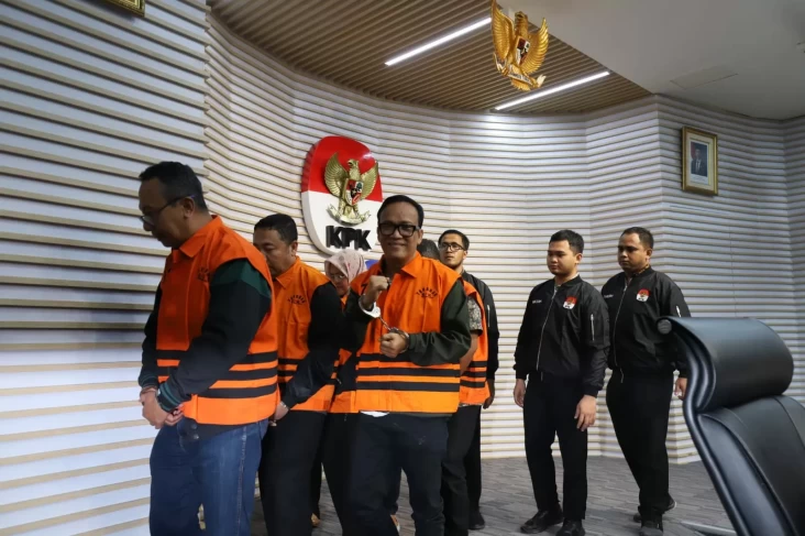 Noel Ebenezer juga 10 Tersangka Kasus Pemerasan Sertifikasi K3 Ditahan dalam tempat Rutan KPK