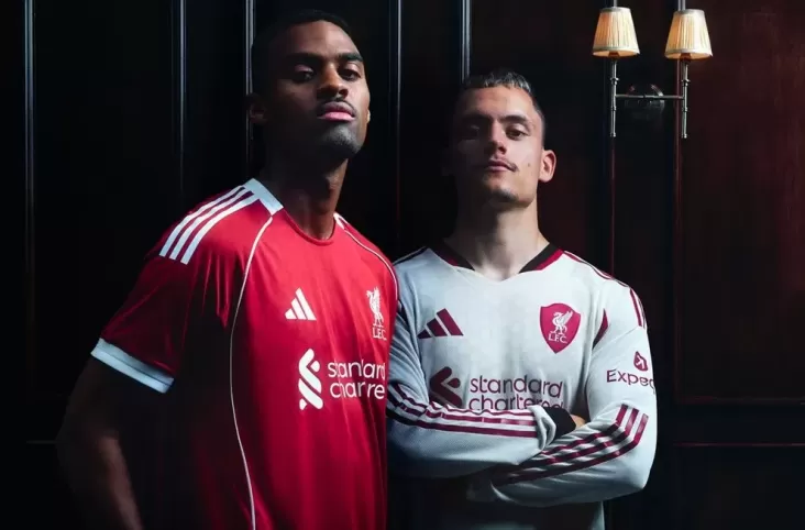 Penampakan Jersey Anyar Liverpool juga juga Nomor Punggung Seluruh Pemain