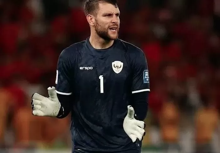 Ratap Kecewa Maarten Paes Absen Bela Timnas Indonesia akibat Cidera