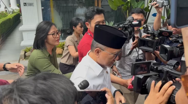 Ketum PAN Zulkifli Hasan Diam pada waktu Ditanya Nasib Eko Patrio
