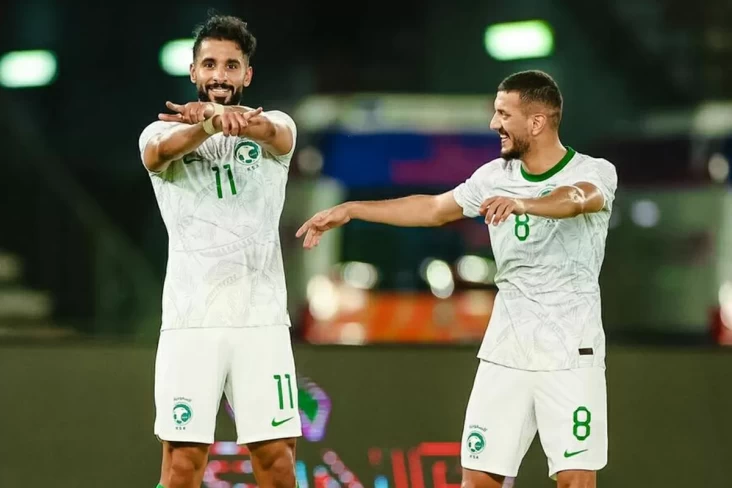 Arab Saudi Kirim Sinyal Bahaya untuk Patrick Kluivert kemudian juga Timnas Indonesia