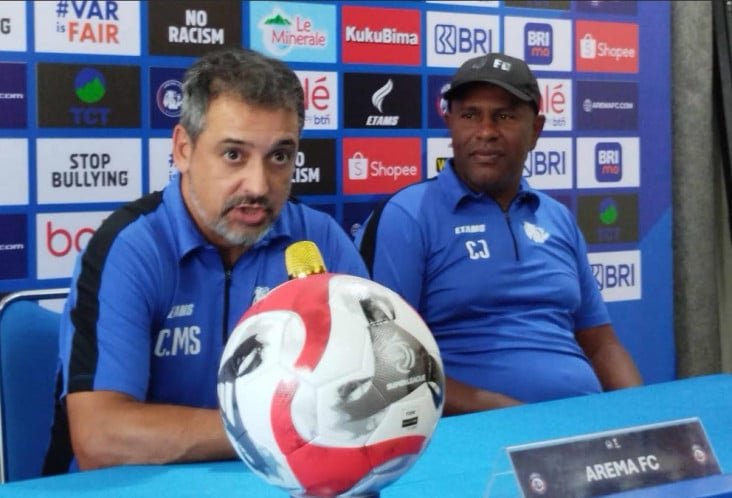 Balas Sindiran Pelatih Timnas Indonesia U-23, Marcos Santos: Kesempatan Itu Diperjuangkan di dalam area Latihan!