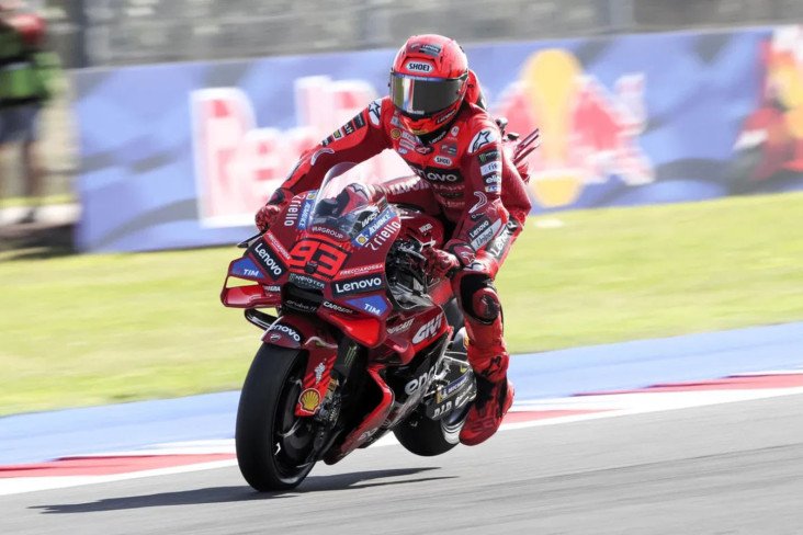 Drama pada tempat Misano: Motor Marquez Nolak Diajak Kencang di area di Sesi Pertama