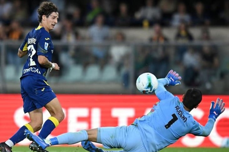 Emil Audero Menunjukkan Cemerlang, Cremonese Pamer di Industri Media Massa Sosial