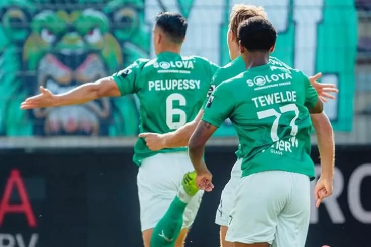 Ivar Jenner kemudian Joey Pelupessy Kompak Cetak Gol Spektakuler!