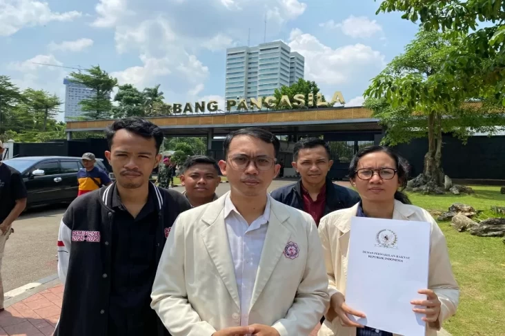 KMHDI Laporkan Sahroni, Eko Patrio, hingga Uya Kuya ke MKD