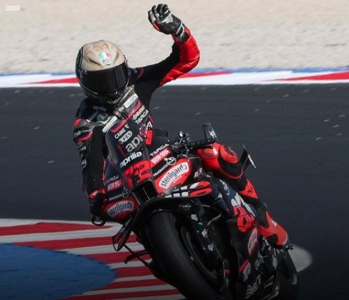 Marco Bezzecchi Rebut Pole Position MotoGP San Marino 2025