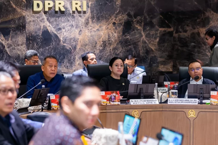 Semua Fraksi pada DPR Sepakat Hentikan Tunjangan Perumahan kemudian juga Moratorium Kunker