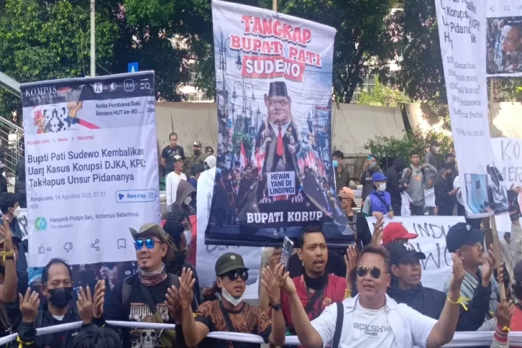 Tiba dalam tempat KPK, Warga Pati: Tangkap Pimpinan Daerah Sudewo