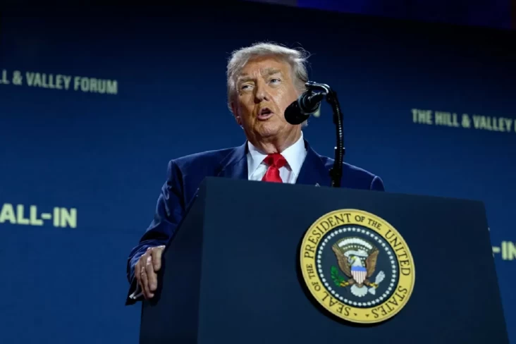 Trump Bicara Opsi Amerika Serikat Invasi Venezuela: Kita Lihat Saja Apa yang dimaksud mana Terjalin