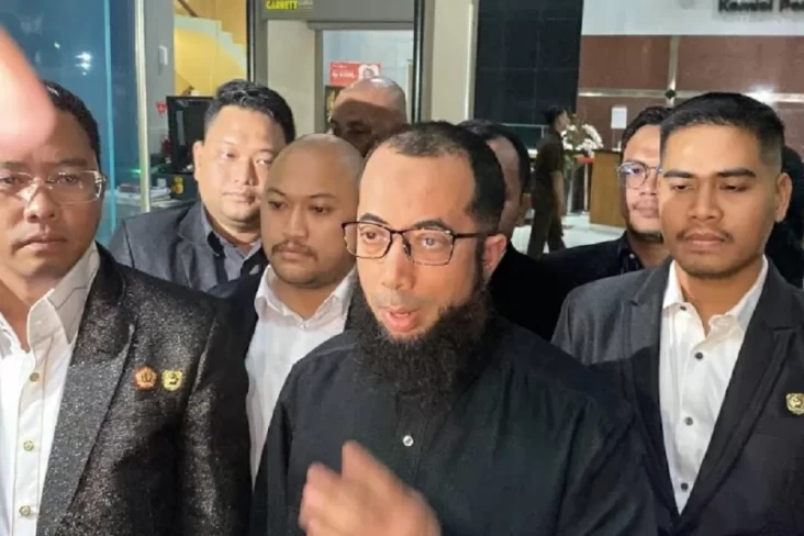 Ustaz Khalid Basalamah Kembalikan Uang ke KPK Terkait Kasus Kuota Haji