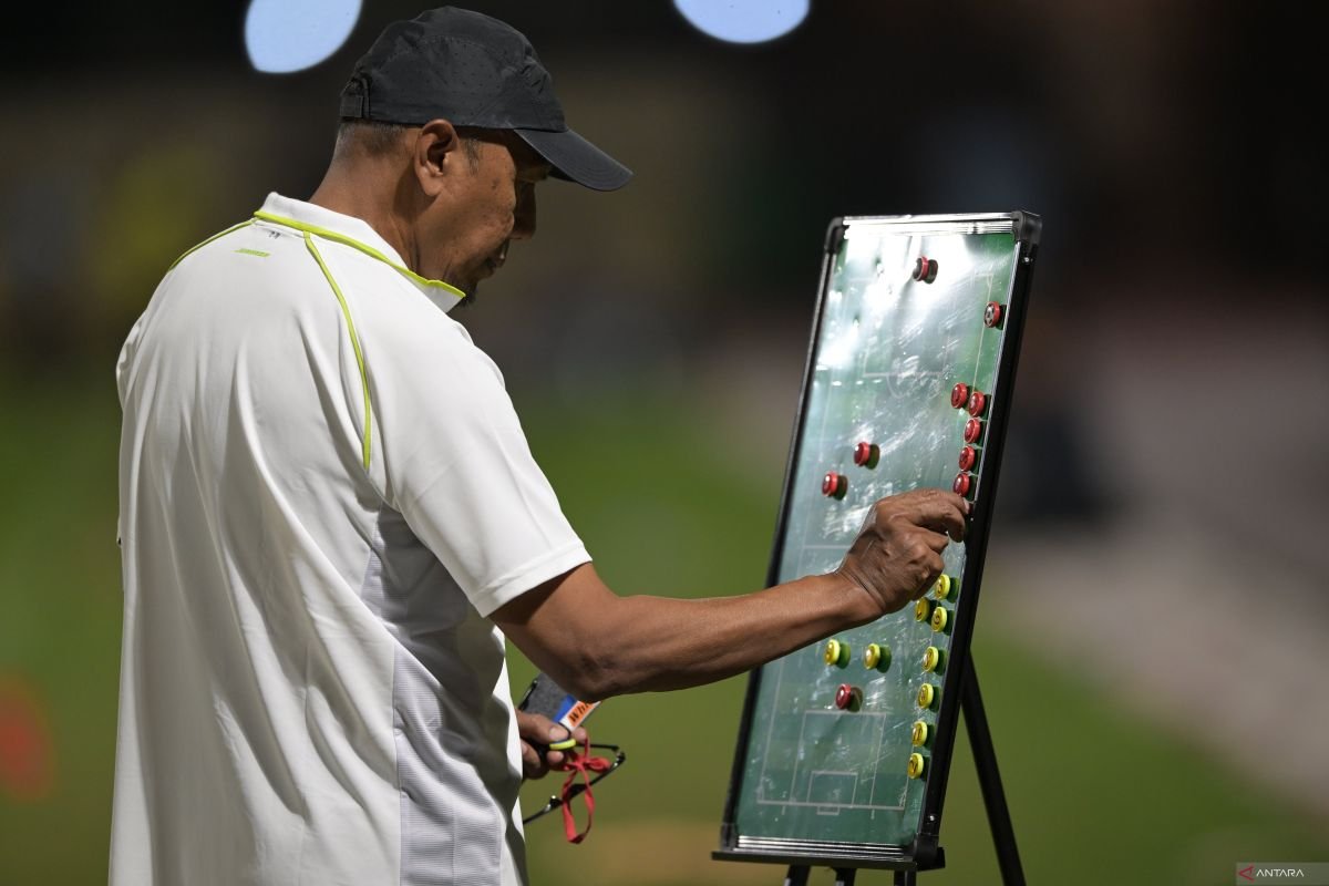 Persipura tunjuk RD sebagai instruktur gantikan Ricardo Salampessy