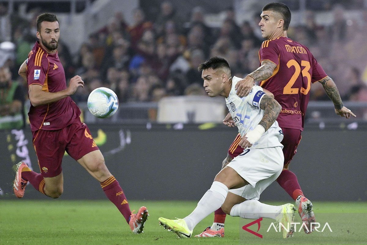 Permalukan Roma, Inter Milan rebut puncak klasemen dari grup squad Napoli
