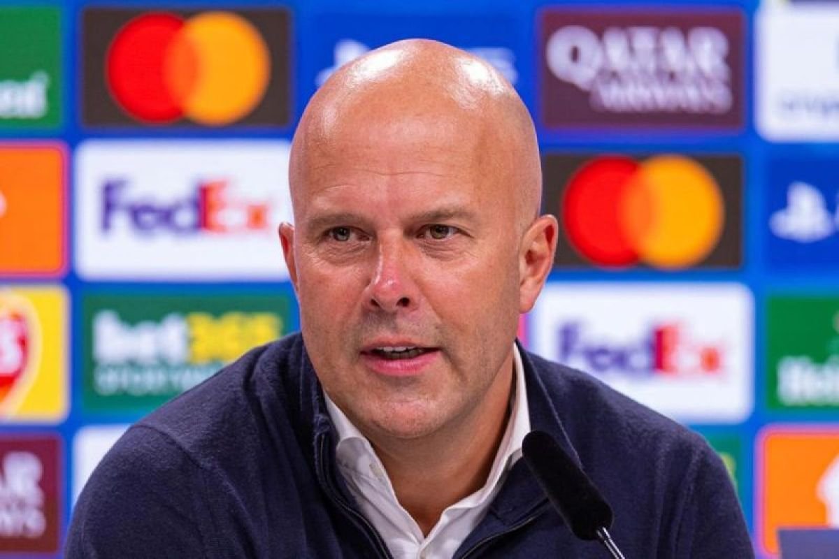 Arne Slot sebut Liverpool bermain buruk saat dikalahkan Brentford