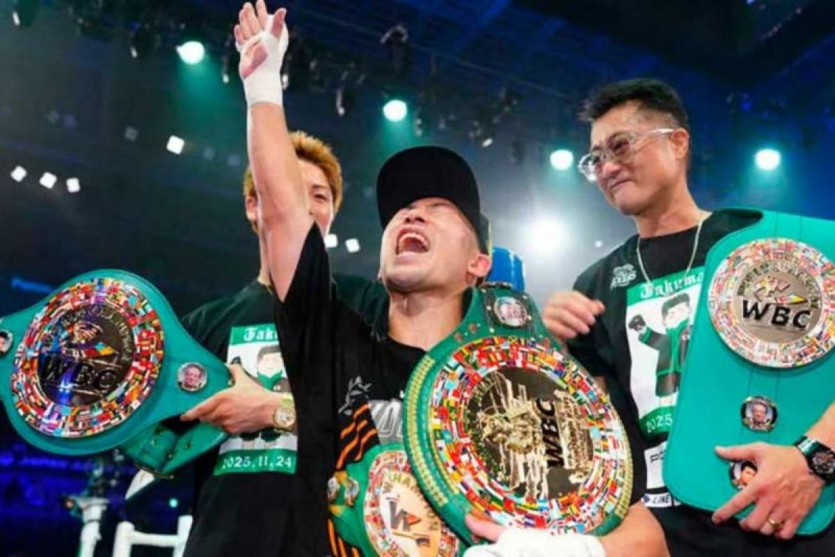 Takuma Inoue raih penghargaan juara bola kelas bantam WBC