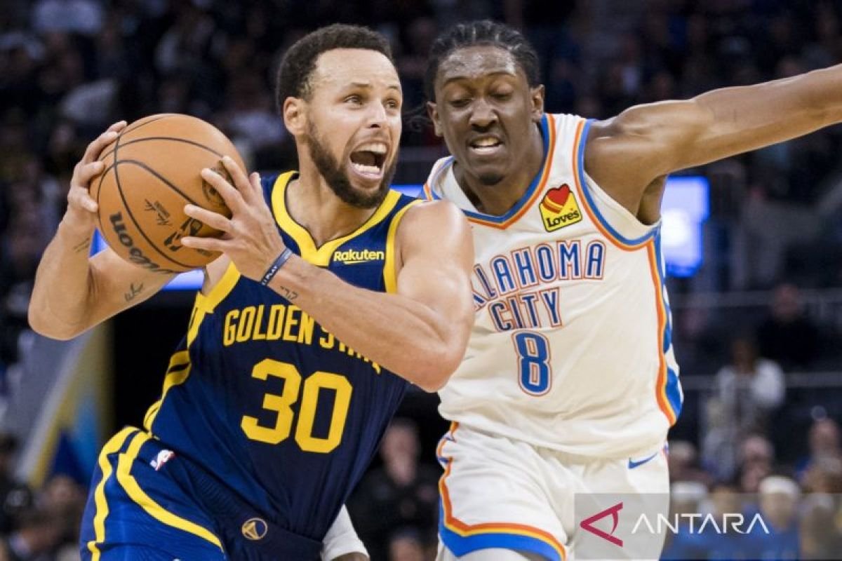 Curry absen setidaknya sepekan akibat cedera quadriceps