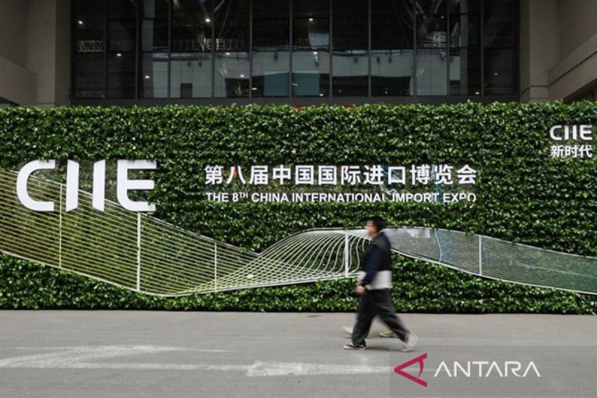 China kembali tegaskan komitmen terhadap keterbukaan di kompetisi CIIE