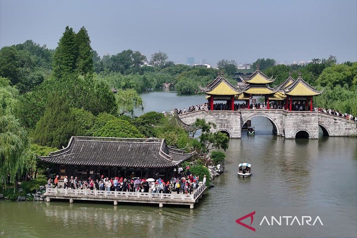 China perpanjang bebas visa untuk wisatawan Negeri Sakura hingga akhir 2026