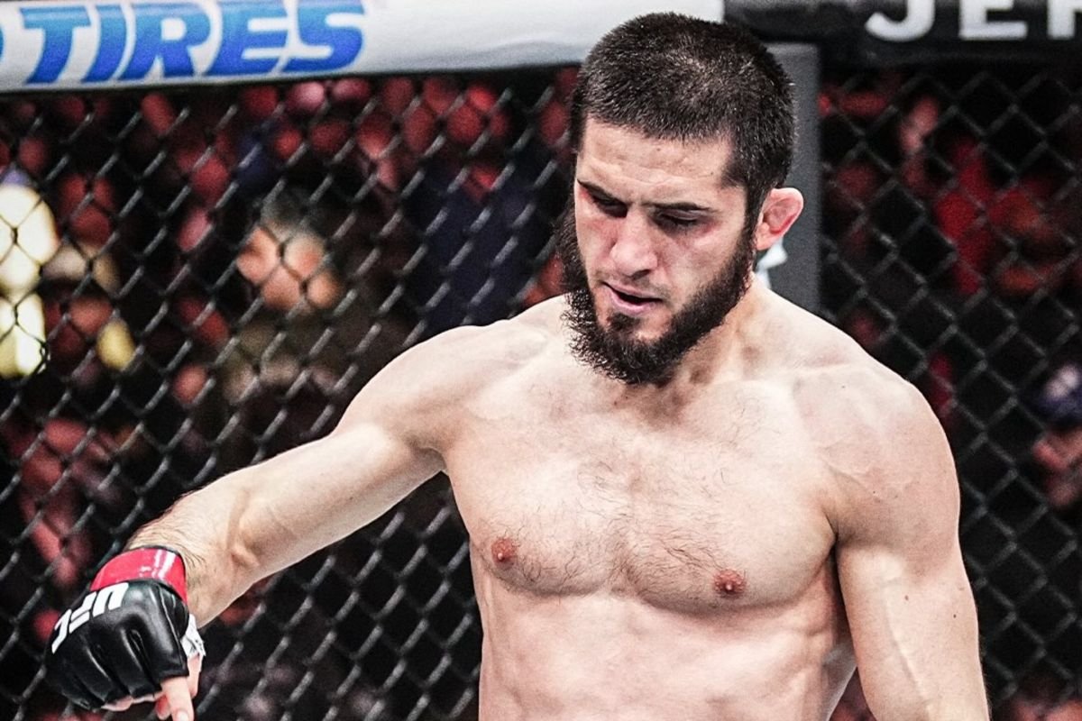 Islam Makhachev bertekad kembali ke puncak daftar petarung terbaik UFC