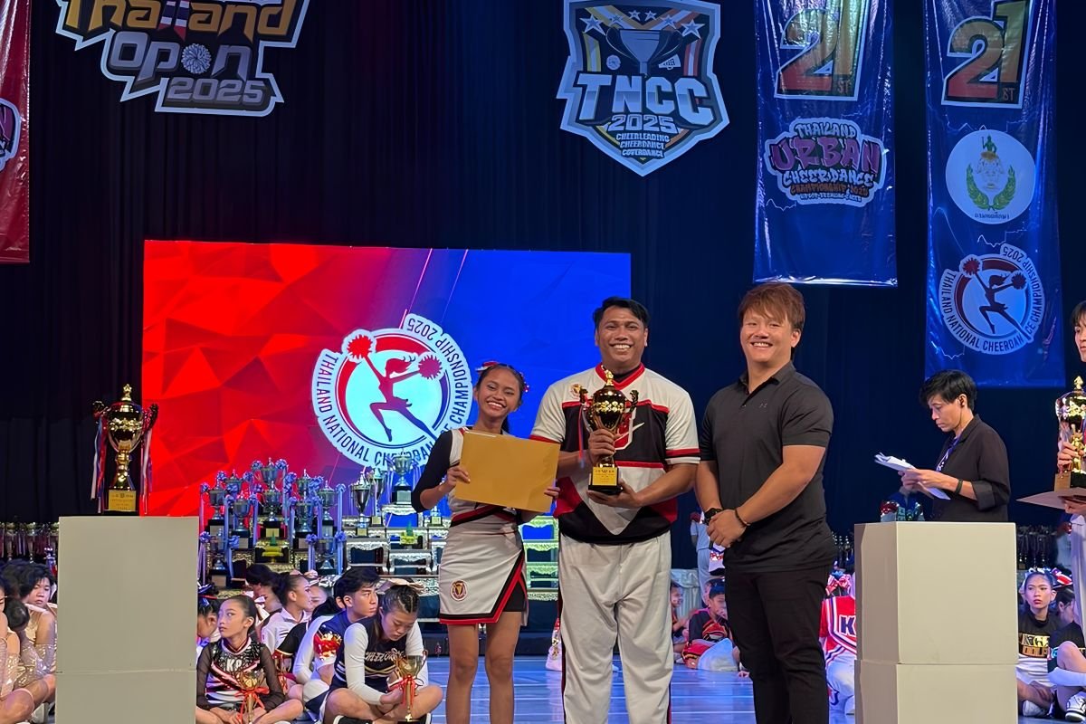 Tim cheerleader Indonesi United Allstars gondol emas pada Thailand Open