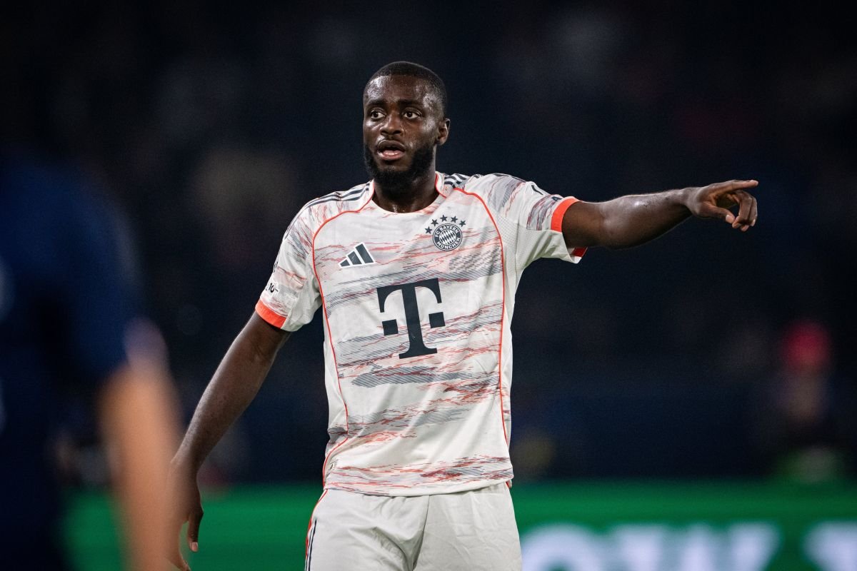 Bek Muenchen Upamecano ungkap rahasia bek modern