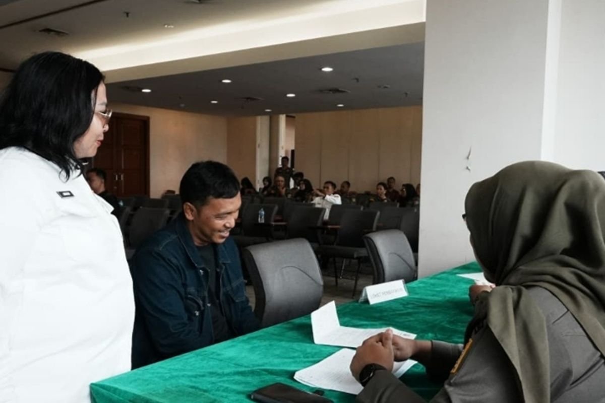 Pelanggaran tempat sesudah itu bidang usaha tertentu dominasi tipiring ke Jakbar