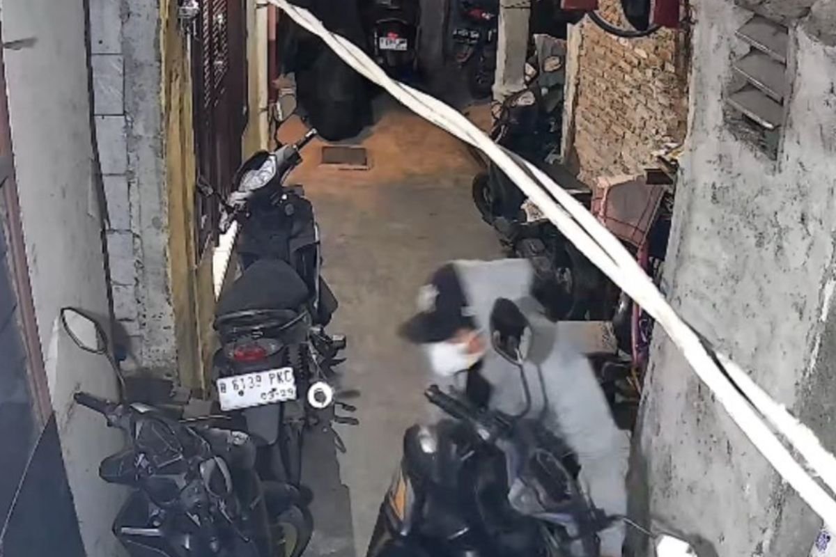 Polisi tangkap pria pencuri motor pada beberapa pemukim kedudukan Tanjung Priok