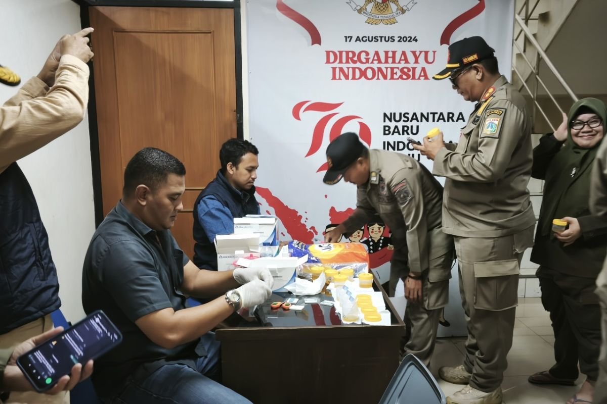 BNNK tes urine beratus-ratus personel Satpol PP Ibukota Utara