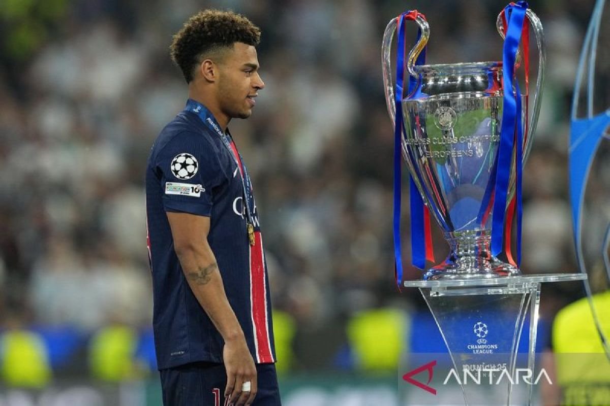 PSG pastikan Desire Doue absen beberapa pekan akibat cedera paha