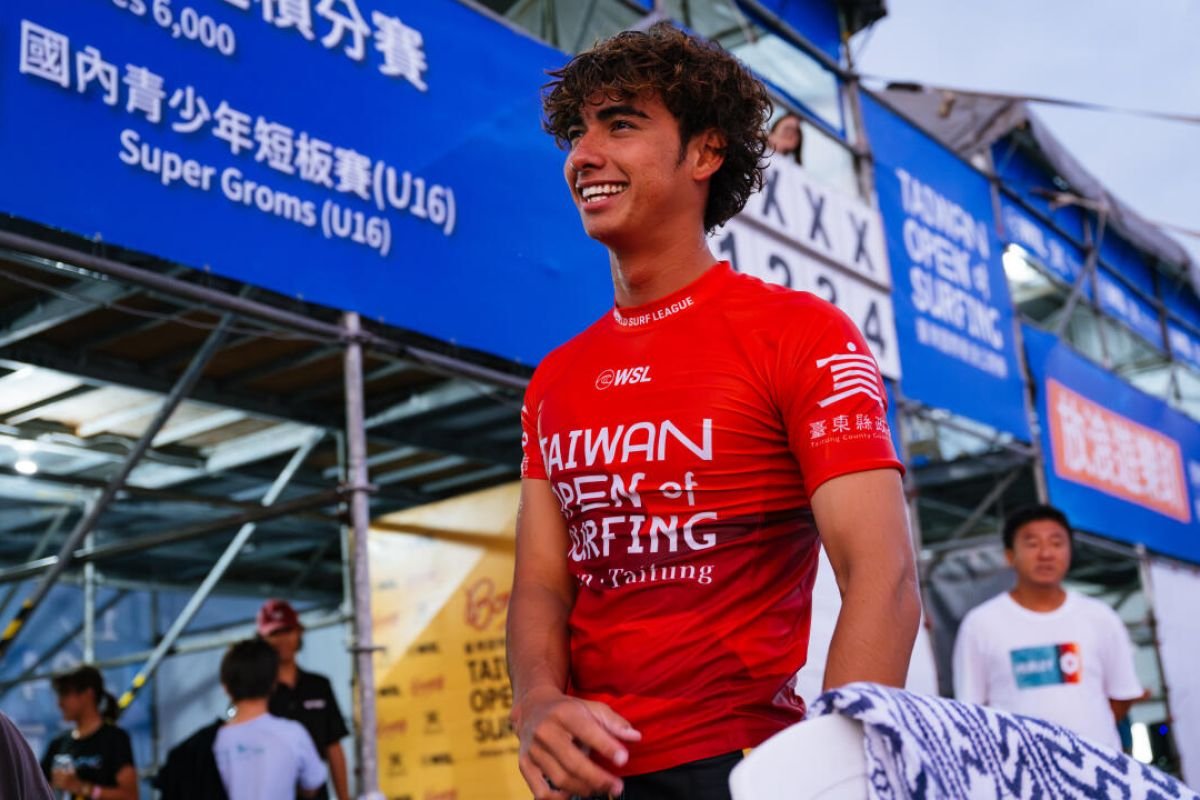 Peselancar Bronson Meydi melaju ke 16 besar Taiwan Open