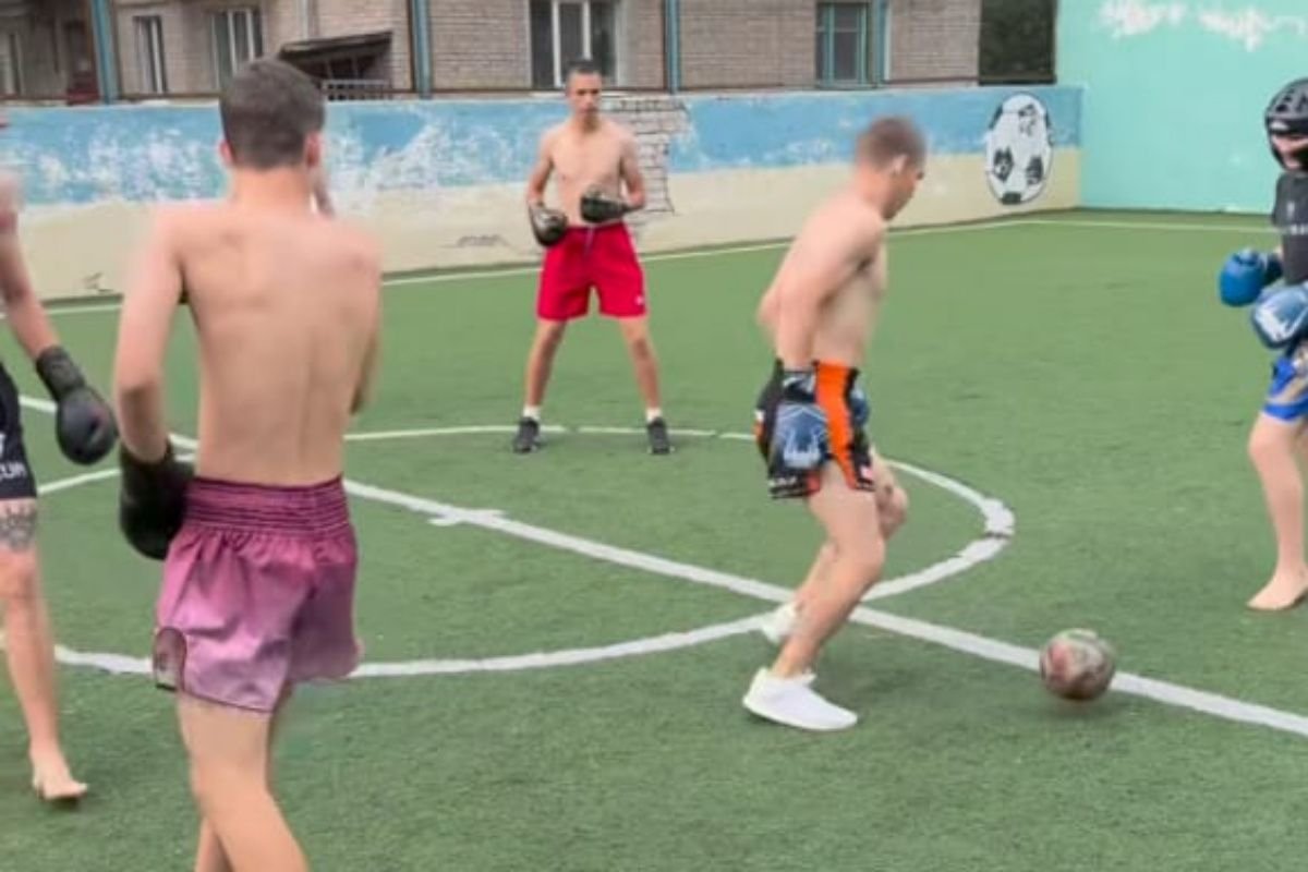 Mengenal Futbox, olahraga perpaduan antara sepak bola juga juga tinju