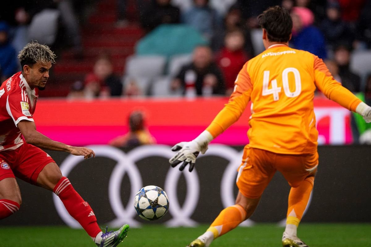 Luis Diaz diskors tiga pertandingan ke Kejuaraan Champions oleh UEFA