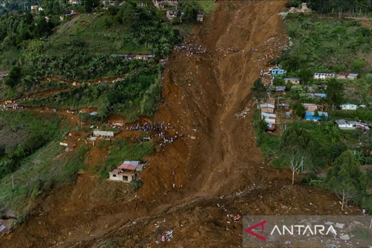 Longsor tanah ke di Lembah Rift Kenya sebabkan 21 tewas, puluhan hilang