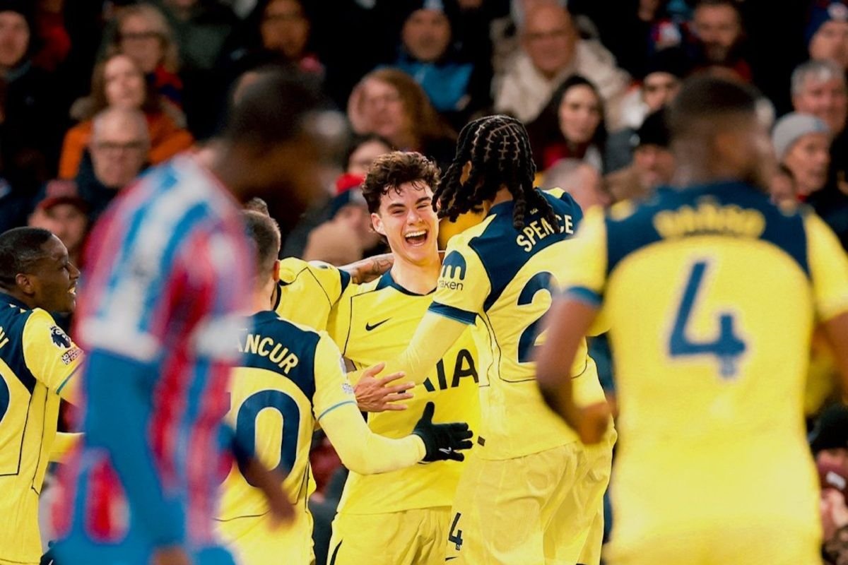 Gol Archie Gray menangkan Tottenham Hotspur satu gol tanpa balas menghadapi Crystal Palace