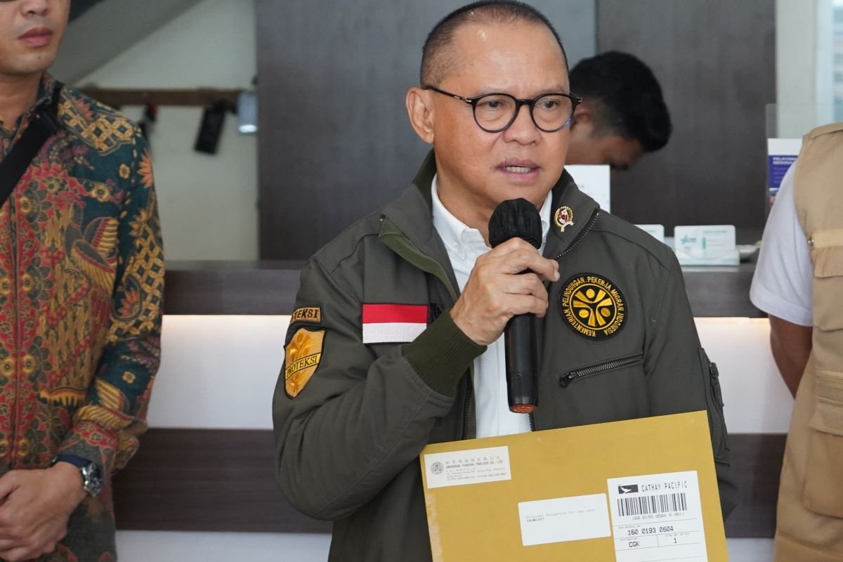 Menteri P2MI terima kedatangan jenazah PMI individu yang dimaksud terdampar kebakaran Hong Kong